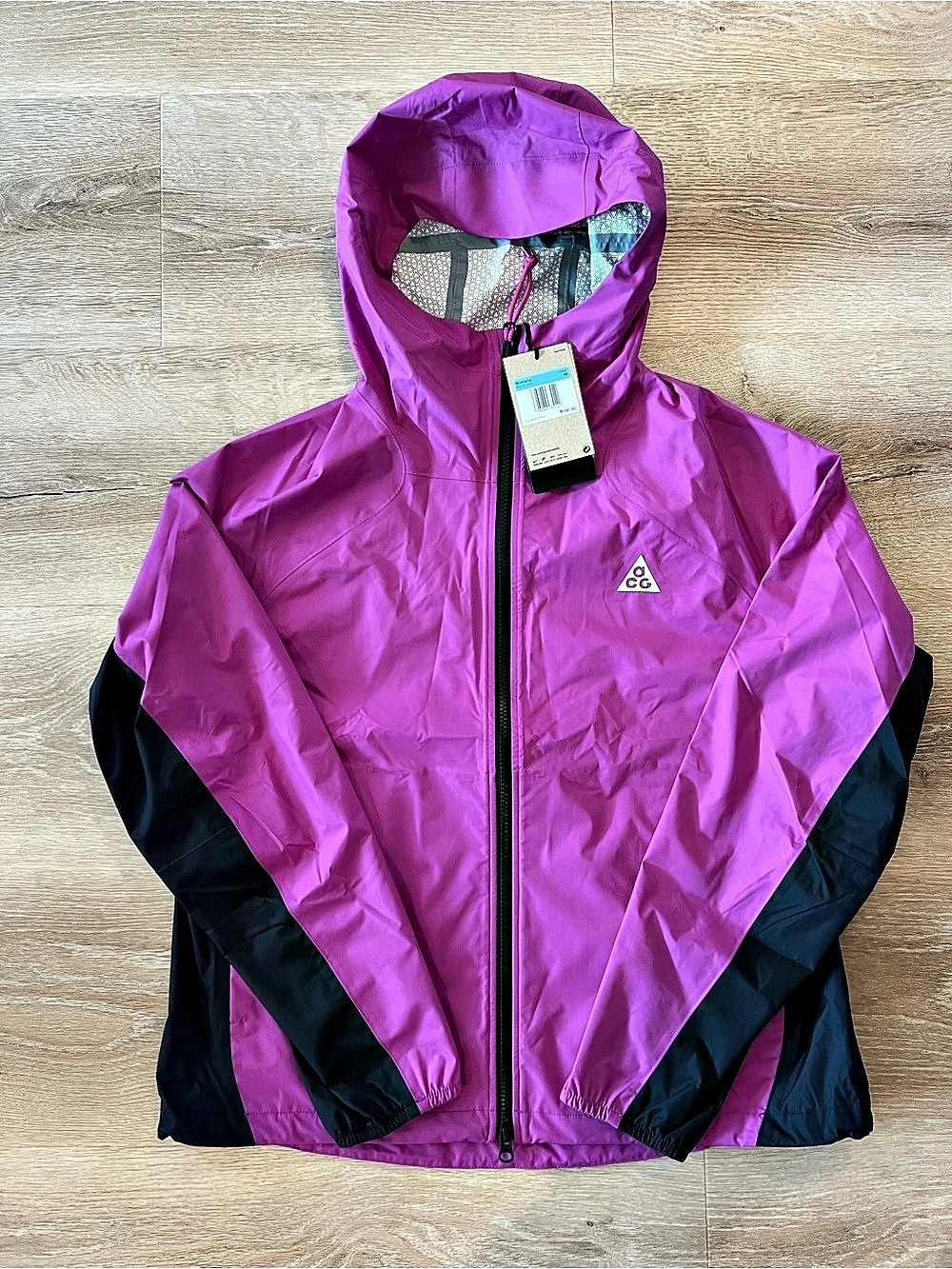 Women’s Nike ACG Storm-FIT ADV 2.5 Layer Shell Jacket 2.5-Layer Shell Jacket i